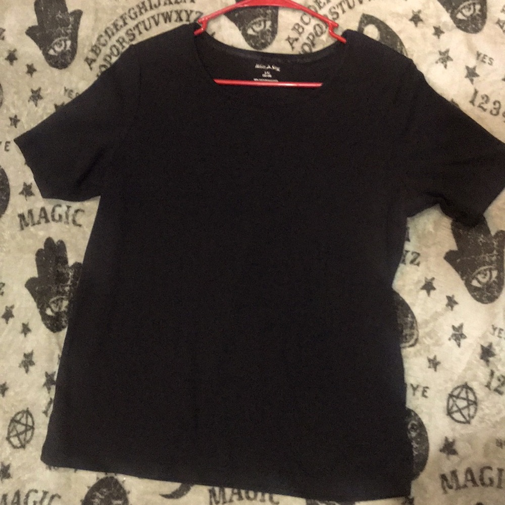 Black  T-shirt